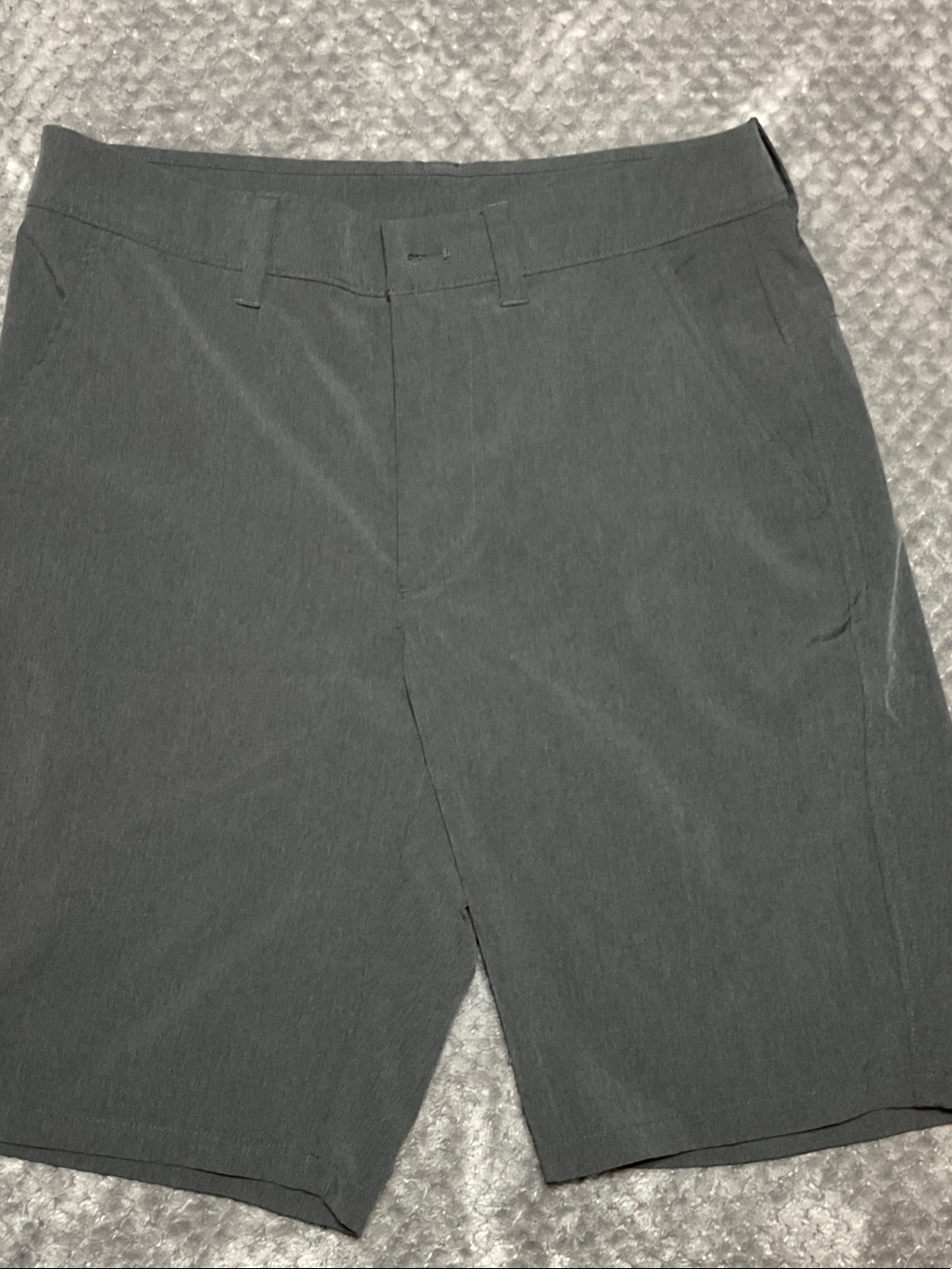 Old Navy Men's Gray Flat-Front Performance Shorts